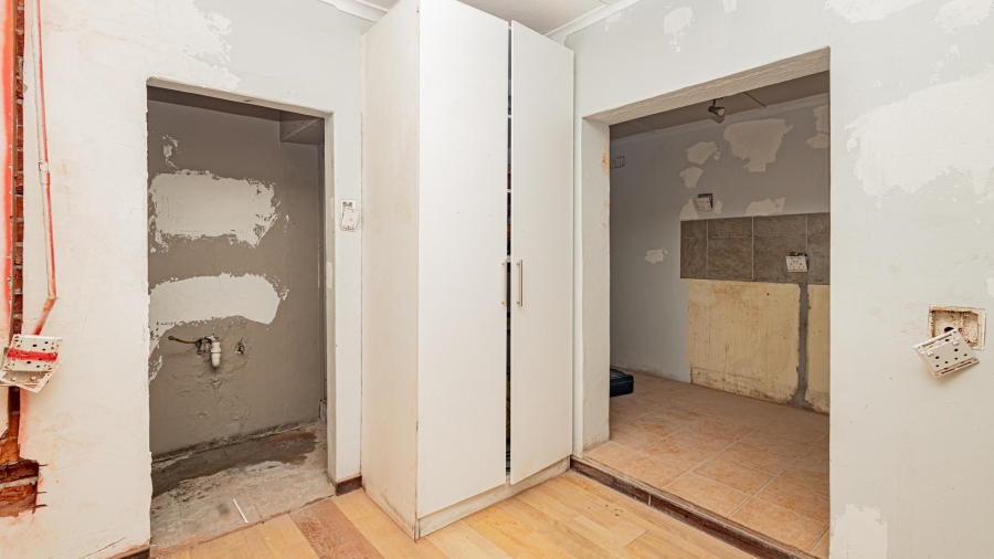11 Bedroom Property for Sale in Richmond Estate Western Cape